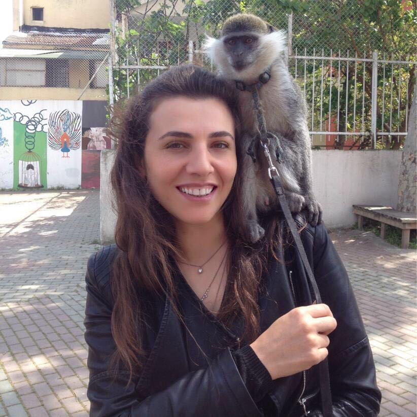 Mualla Katip Şairlere Sordu